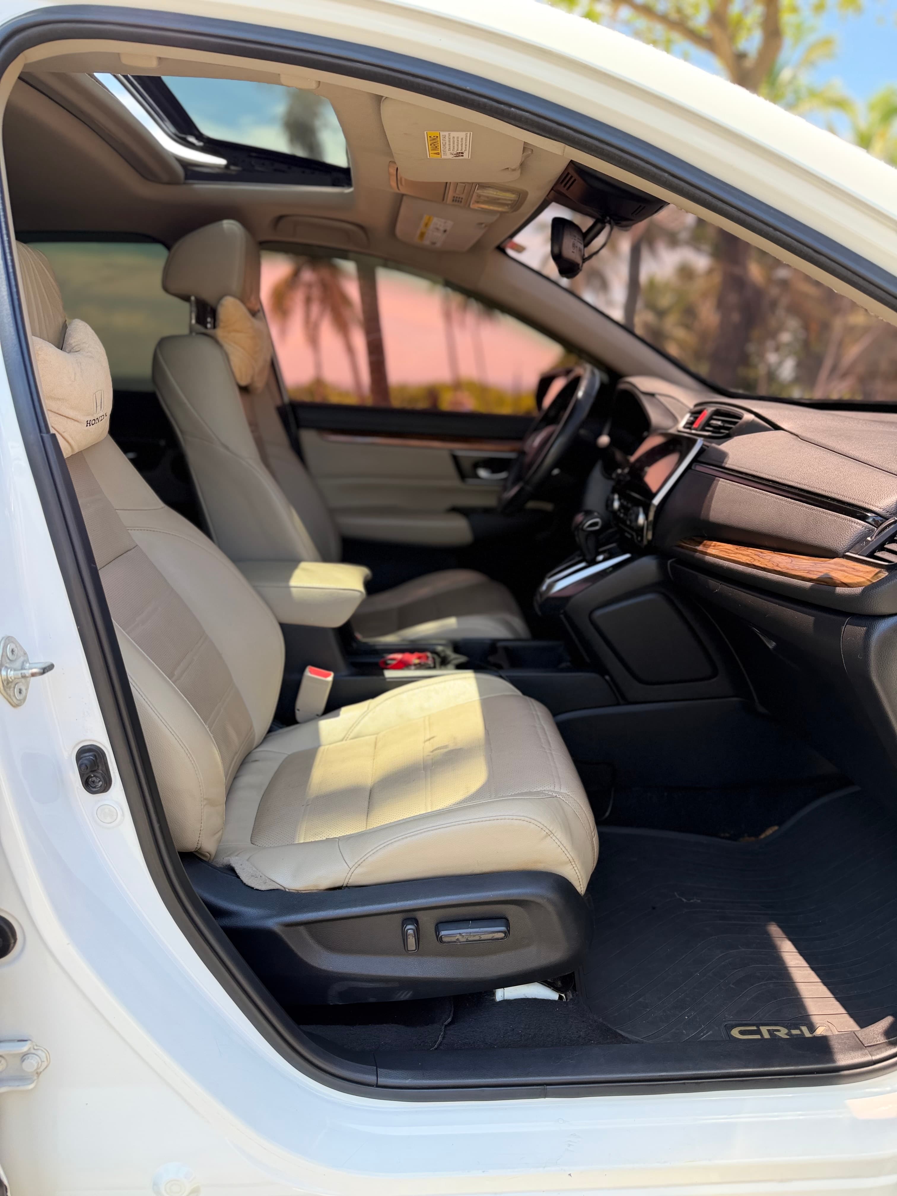 Honda CR-V 2019 EX-L, color blanca