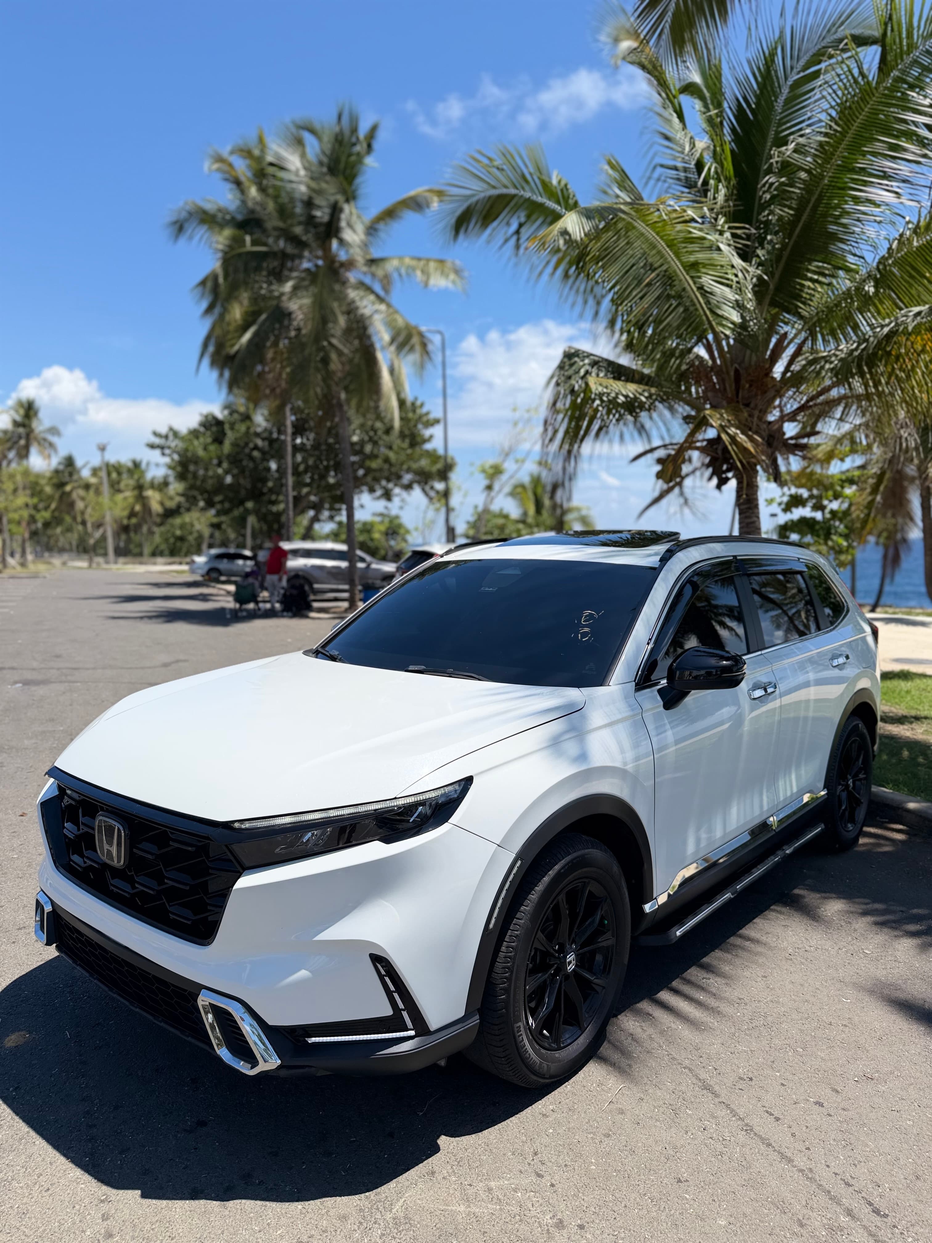 Honda CR-V 2024 Sport-L, color blanca