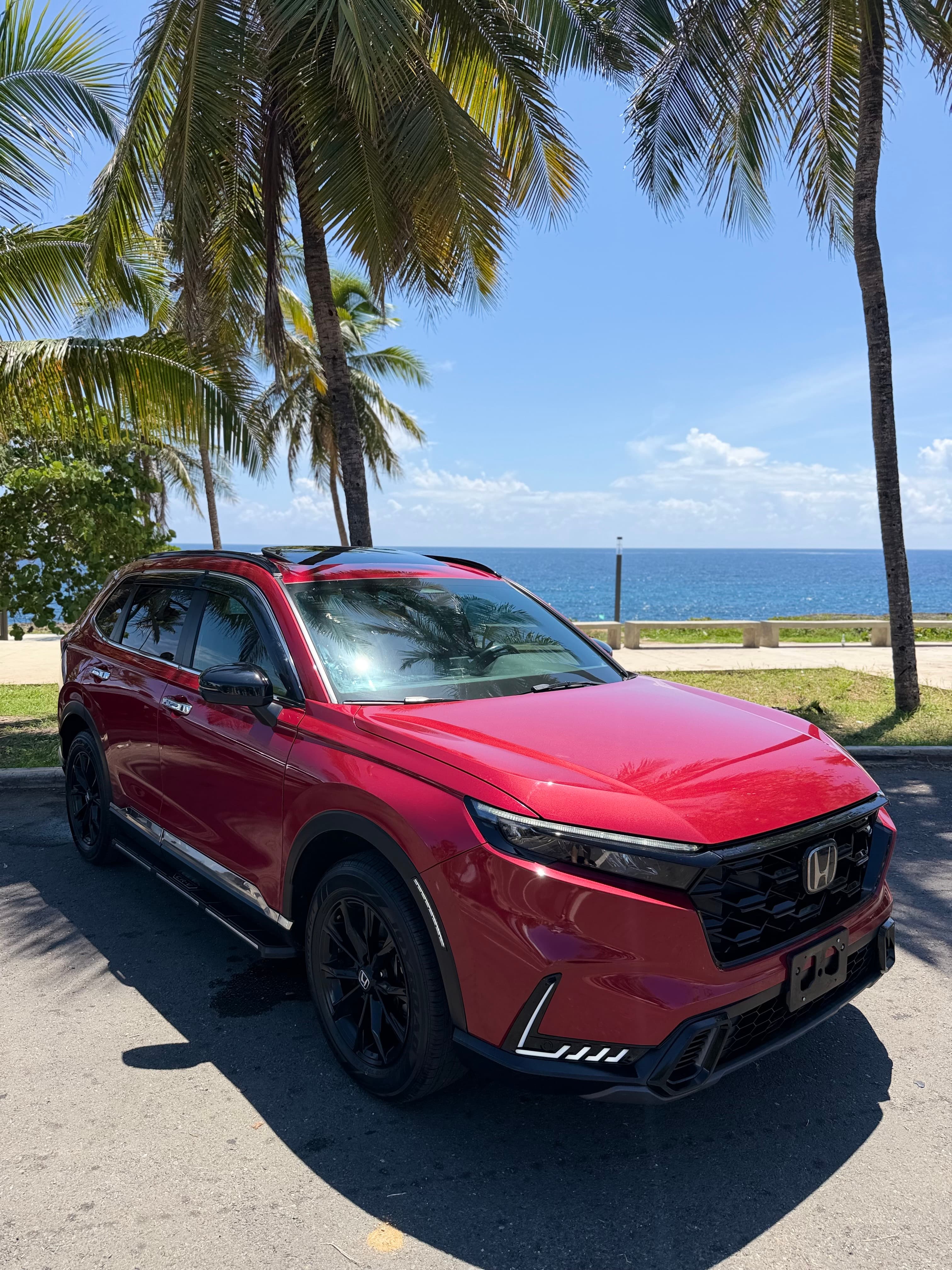 Honda CR-V 2024 Sport, color roja