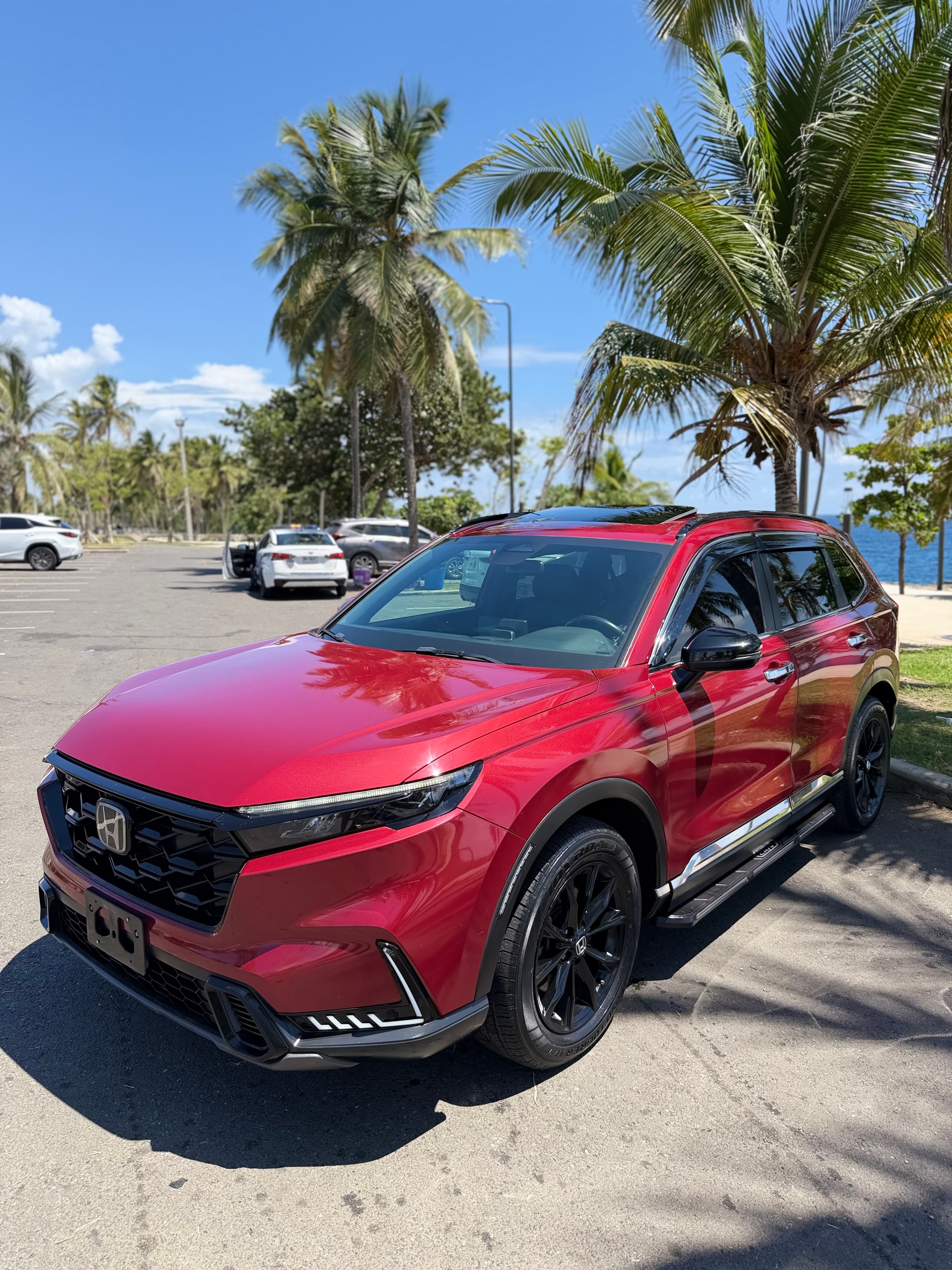 Honda CR-V 2024 Sport, color roja